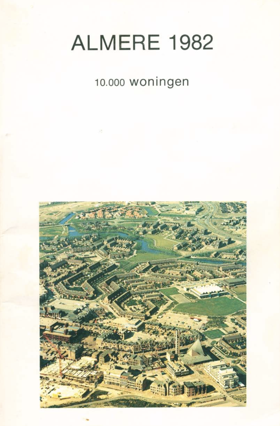Voorzijde boekje 10.000 woningen