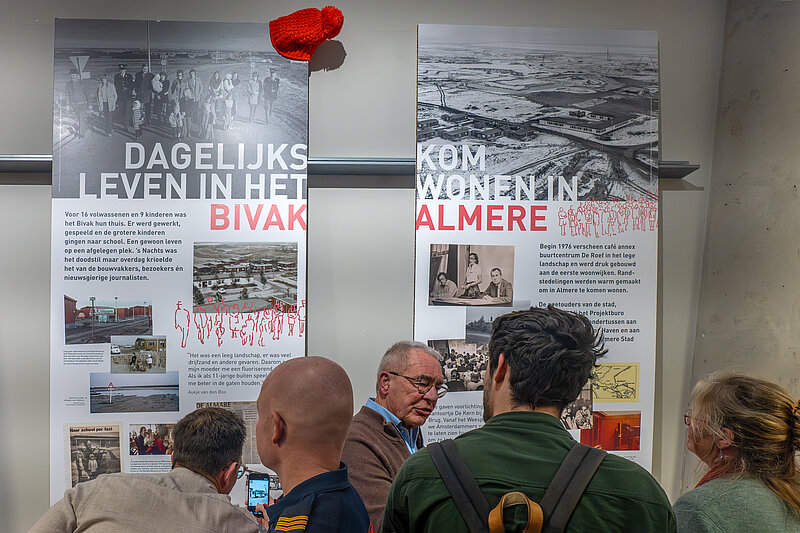 Kleurenfoto opening De Eerste Sleutels op 1 dec 2025, foto Geert van der Wijk