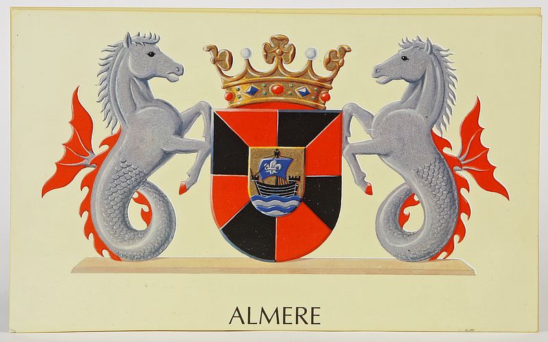 Foto van het wapen van Almere waarbij kleuren zwart en rood verwijzen naar Amsterdam, de kleur goud naar ingenieur Lely, de zeepaardjes verwijzen naar het water